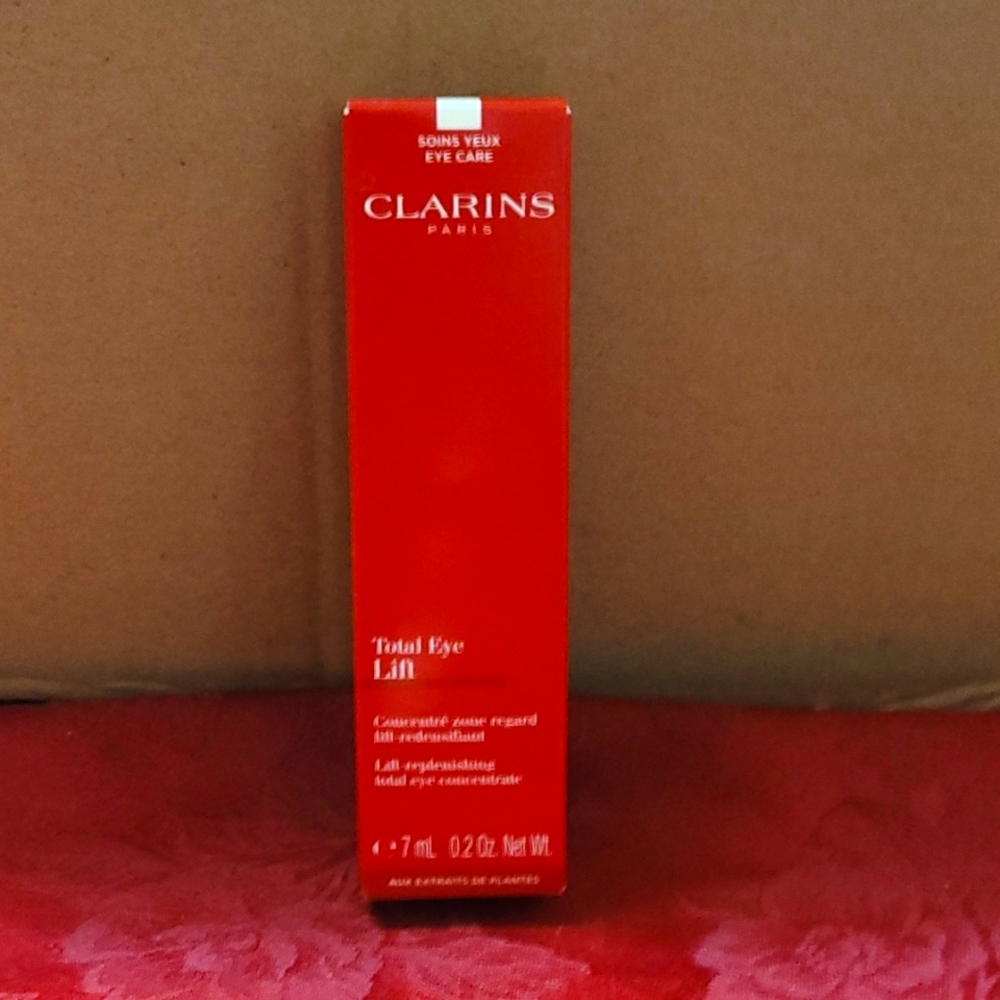 Clarins Paris Total Eye Lift